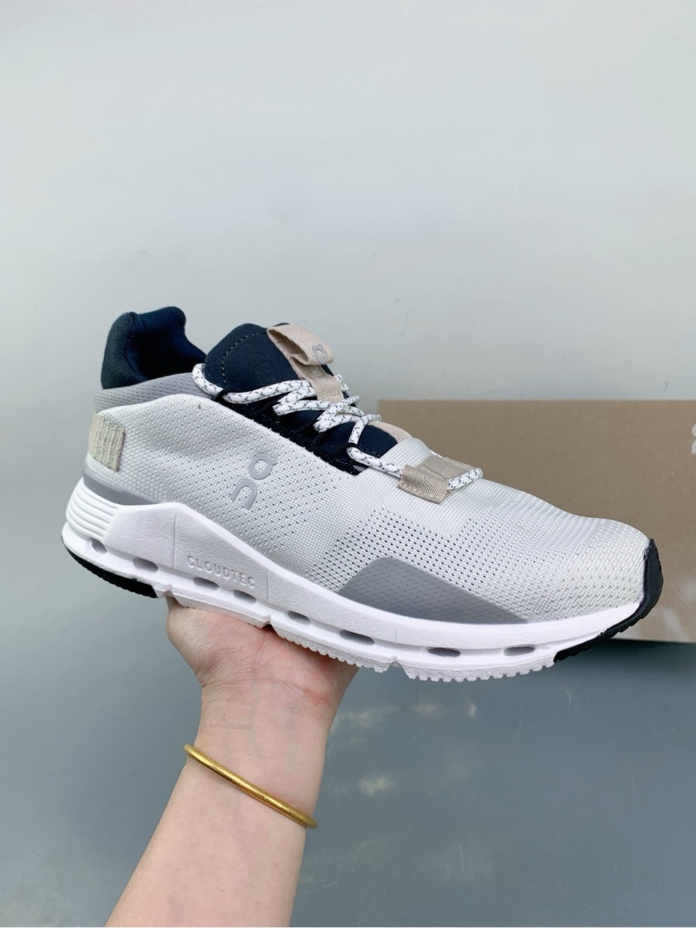 New ON Running Cloud Cloudnova White Sand Womens Casual Fashion Sneake